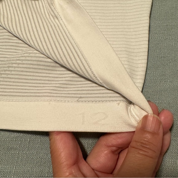 Lululemon Swiftly Tech White Long Sleeve Waist Length Shirt Top (size 12) - Picture 9 of 10